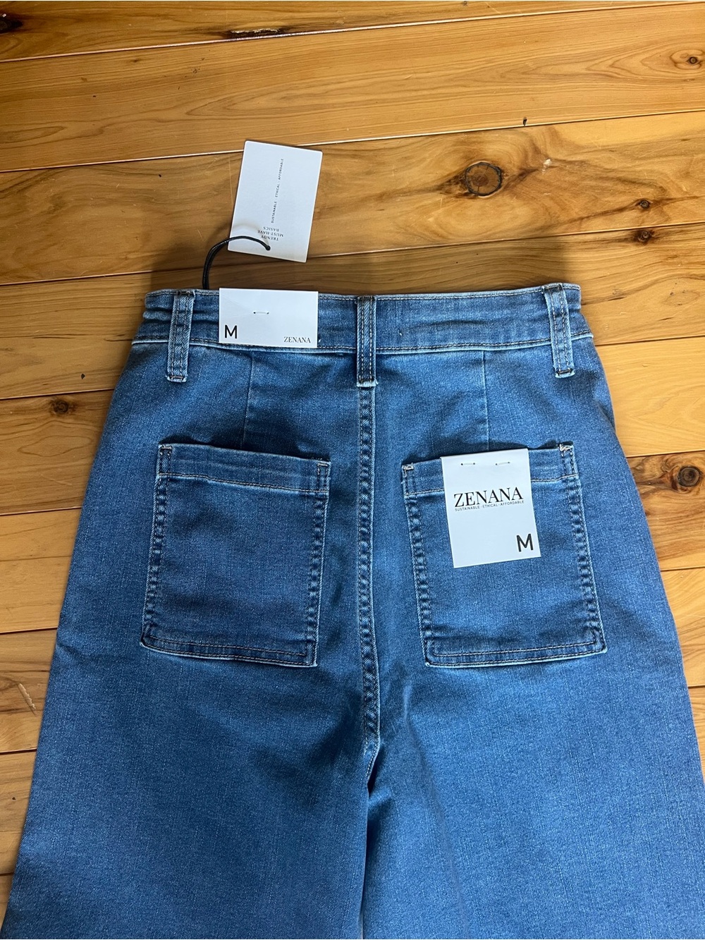 Zenana Outfitters Wide-Leg Cropped Jeans in Blue Wash - Picture 3 of 4